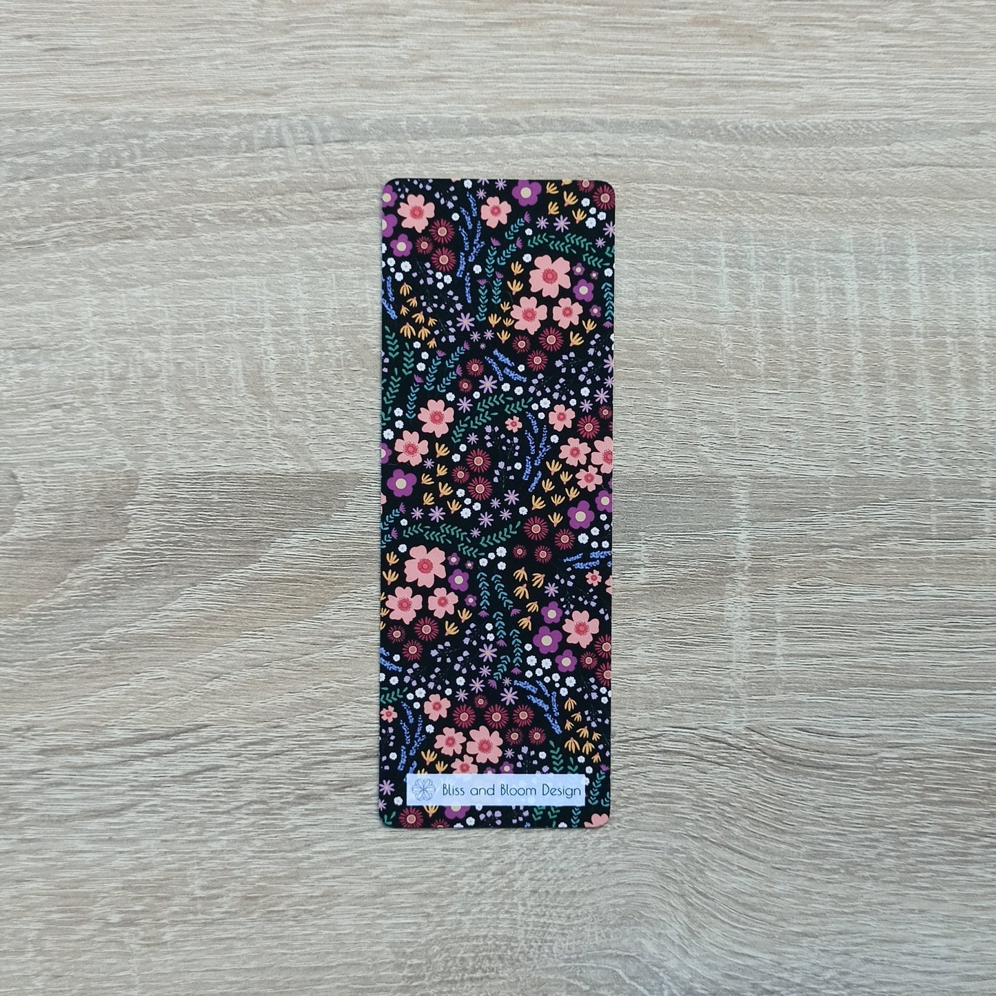 Bladwijzer met quote: "Keep Growing until you Bloom" in Midnight Garden print