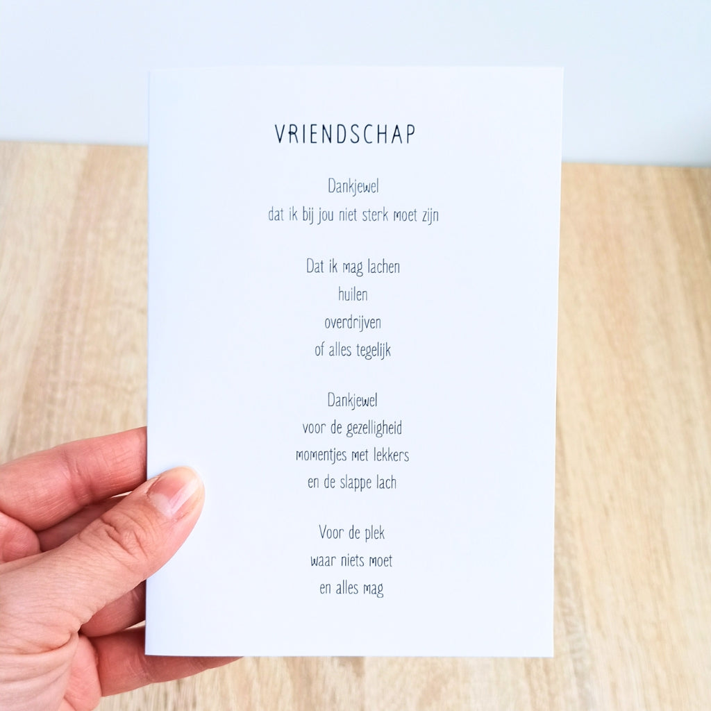 Witte kaart met tekst om dankjewel te zeggen tegen een vriend die er altijd voor je is.