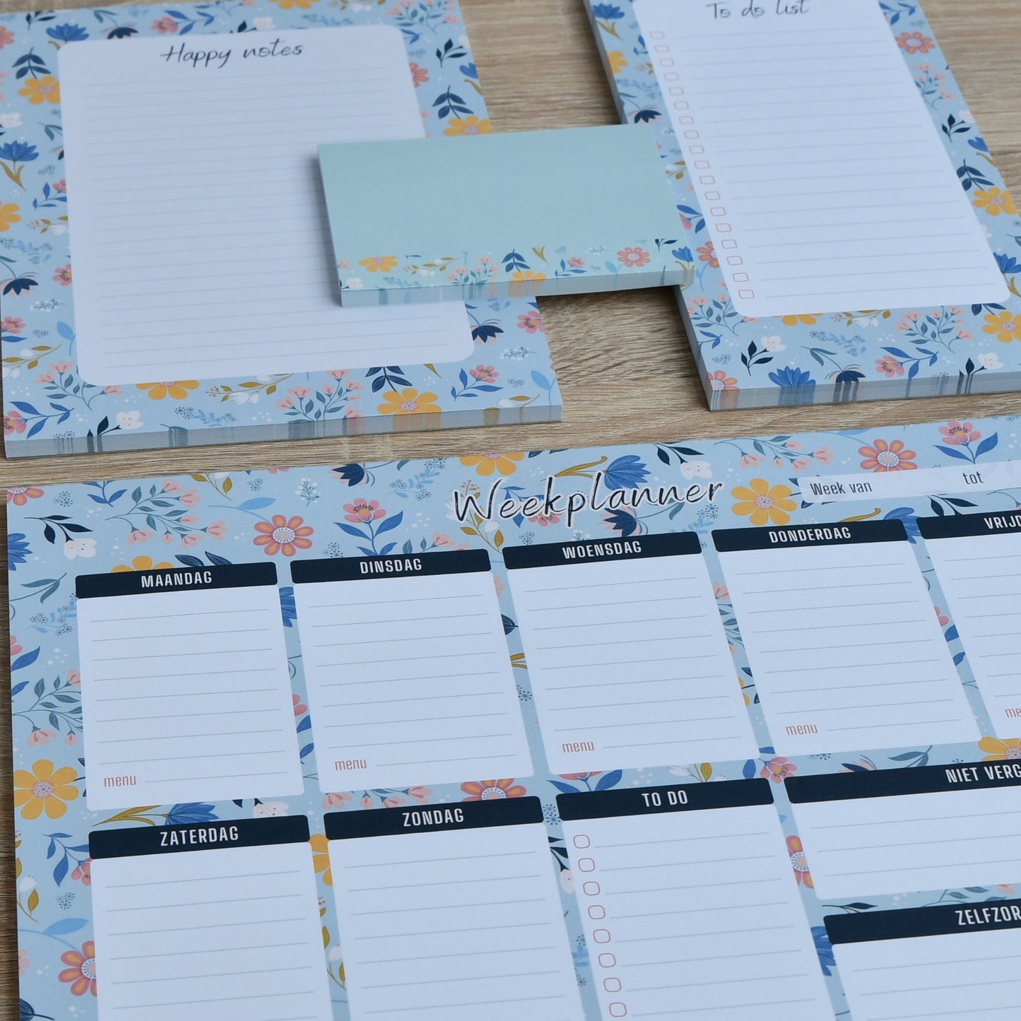 Paperloverset in Sunny Petals print (4 stuks)